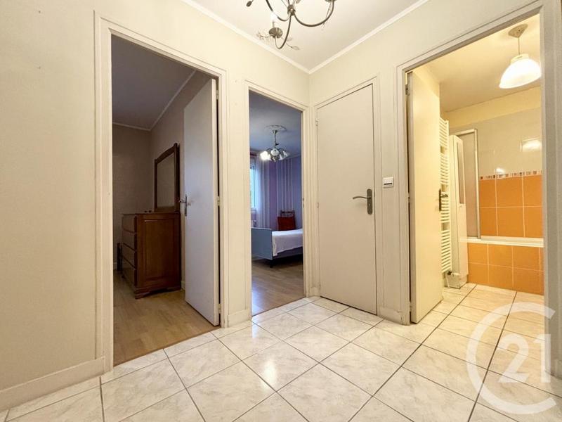 Maison - 139 m² - 6 pièces