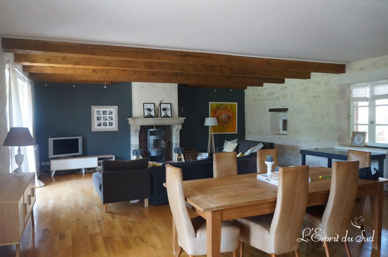 Maison - 260 m² - 8 pièces