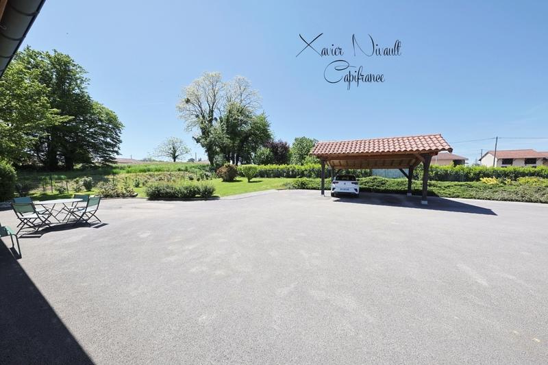 Maison - 185 m² - 6 pièces