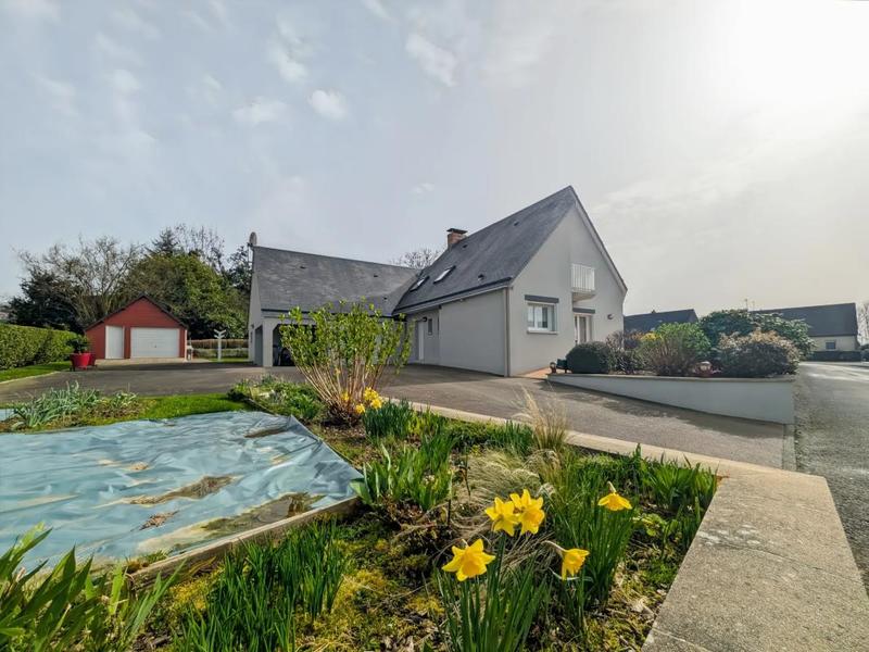 Pavillon - 146 m² - 6 pièces