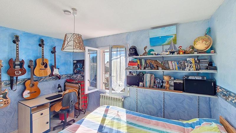 Maison - 98 m² - 4 pièces