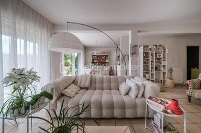 Maison traditionnelle - 86 m² - 5 pièces