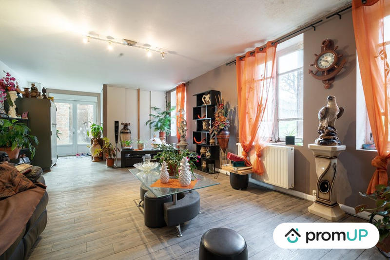 Maison - 346 m² - 18 pièces