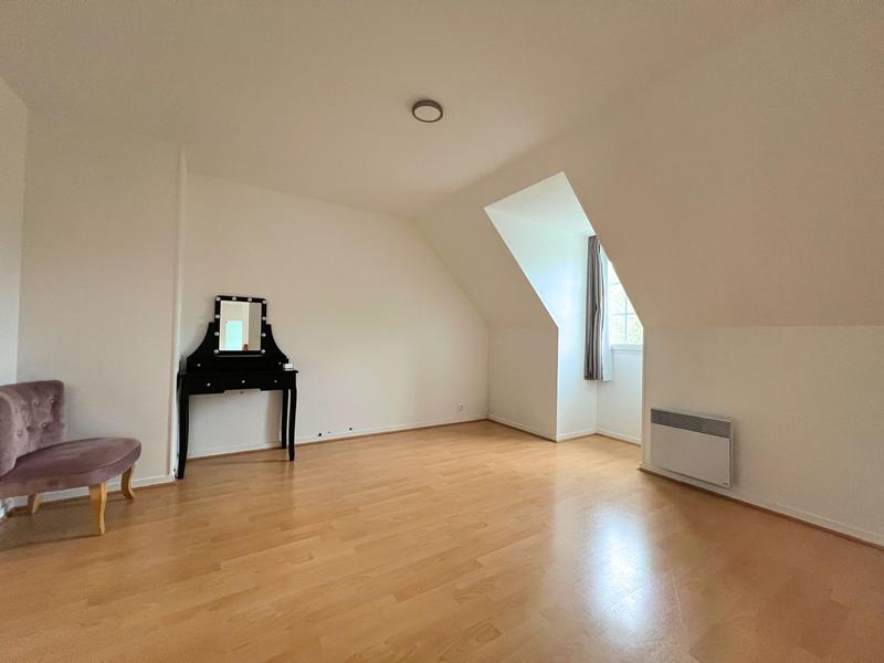 Maison - 124 m² - 7 pièces