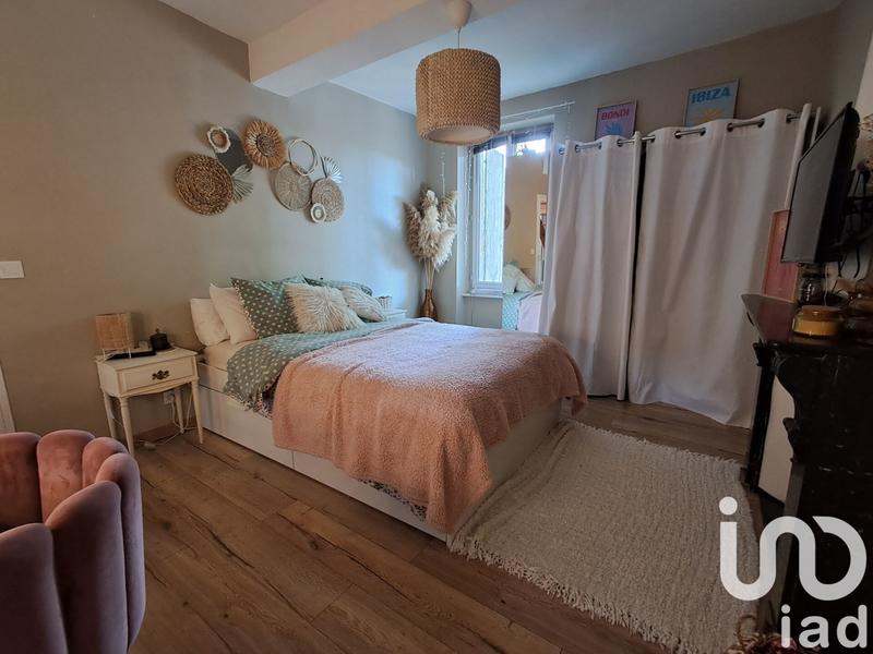 Maison de village - 181 m² - 7 pièces