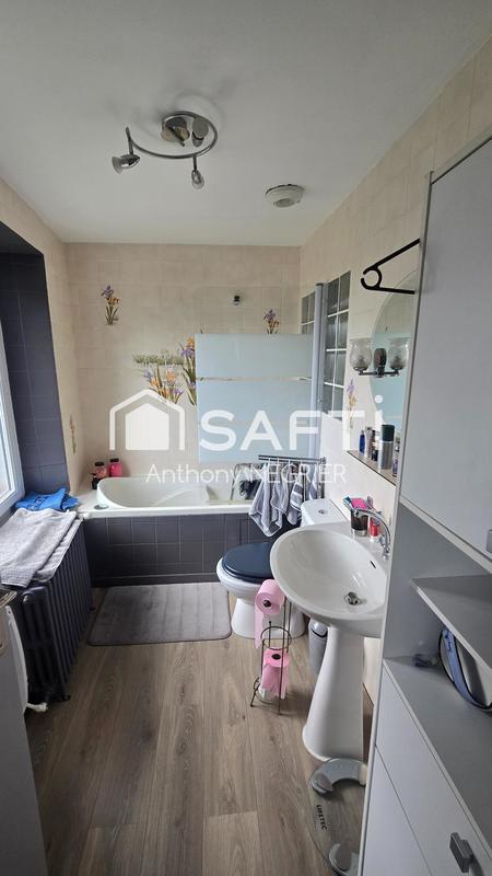 Maison - 92 m² - 4 pièces