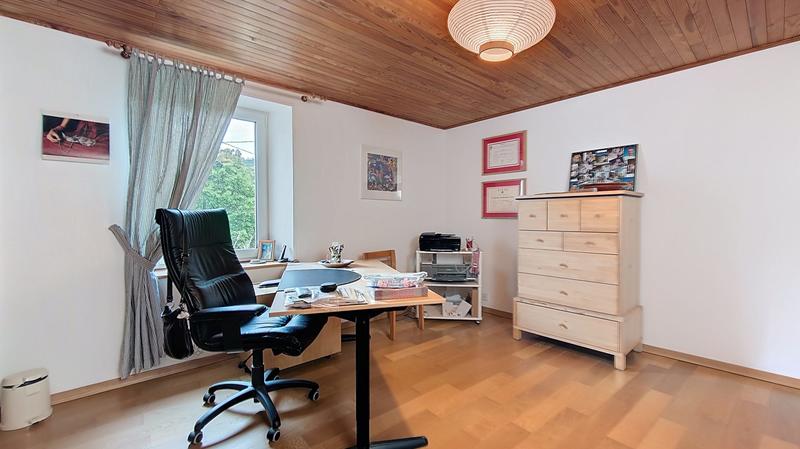 Maison - 258 m² - 5 pièces