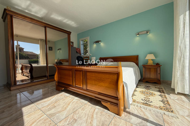 Maison - 236 m² - 4 pièces