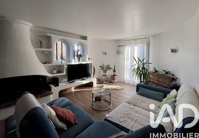 Maison - 160 m² - 4 pièces