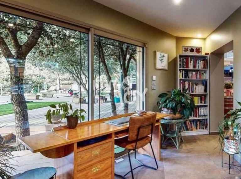 Villa - 268 m² - 7 pièces