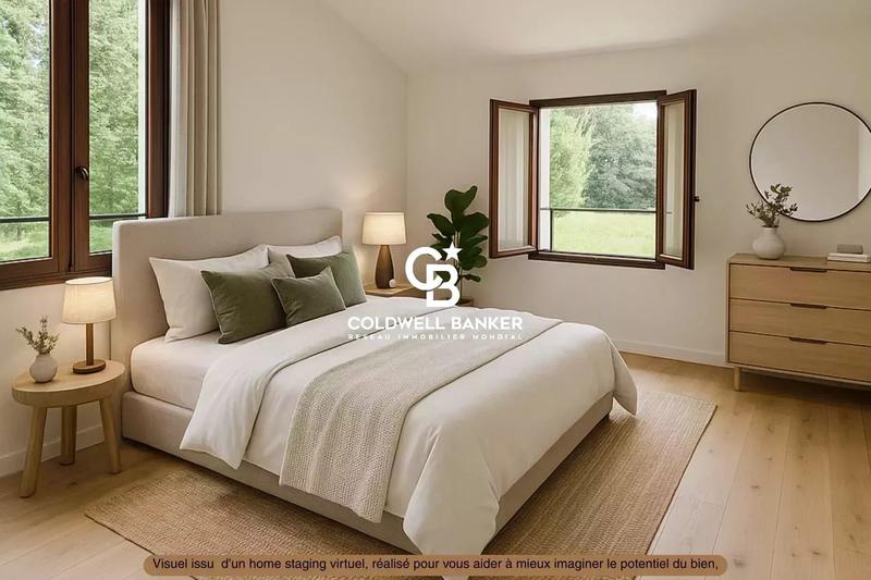 Maison - 220 m² - 7 pièces