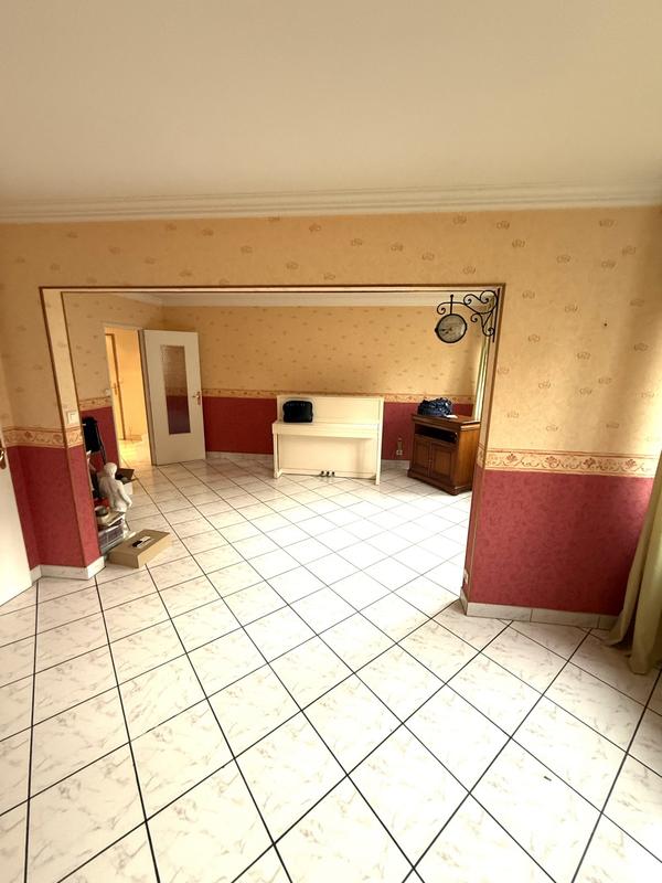 Appartement - 83 m² - 4 pièces