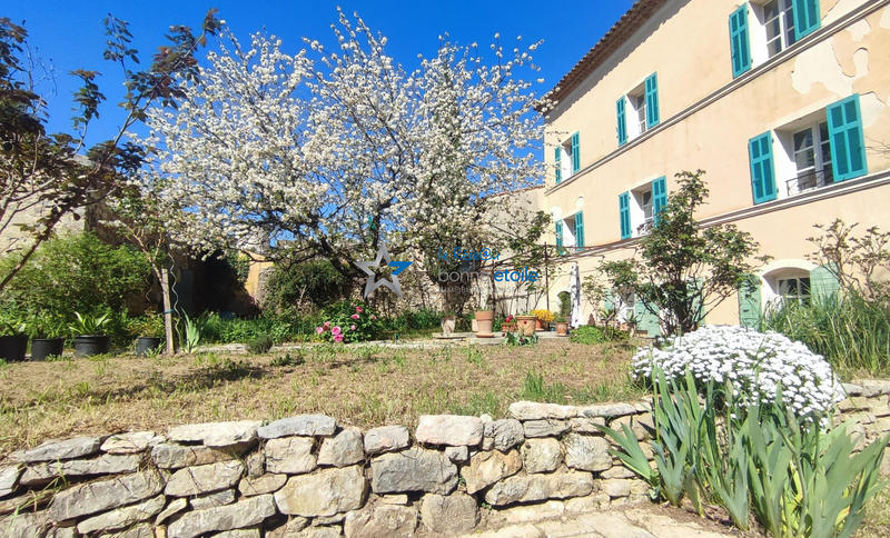 Bastide - 220 m² - 8 pièces