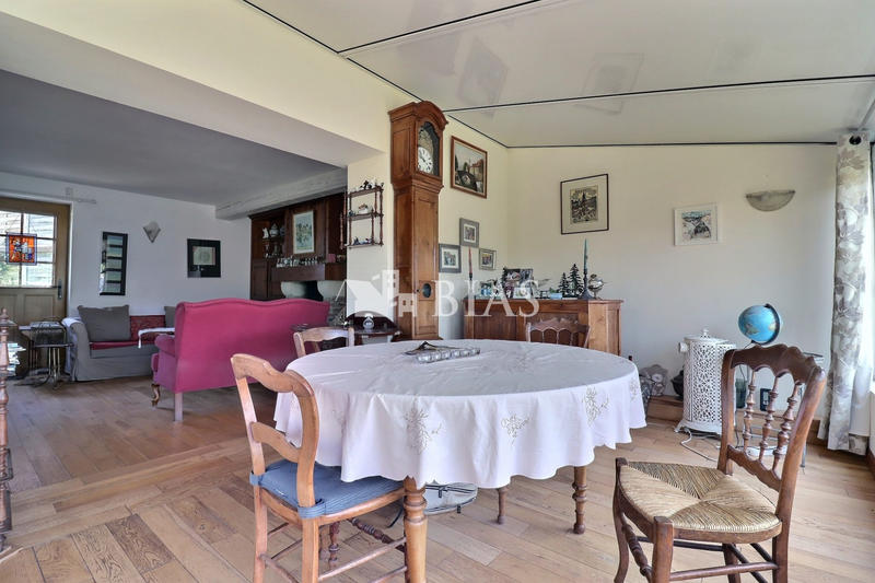 Maison - 131 m² - 7 pièces