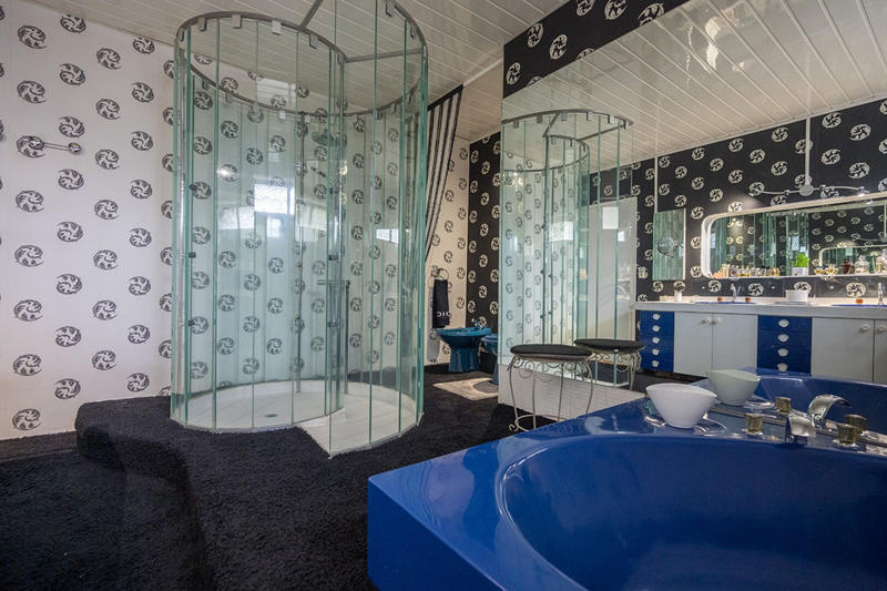 Maison - 267 m² - 7 pièces