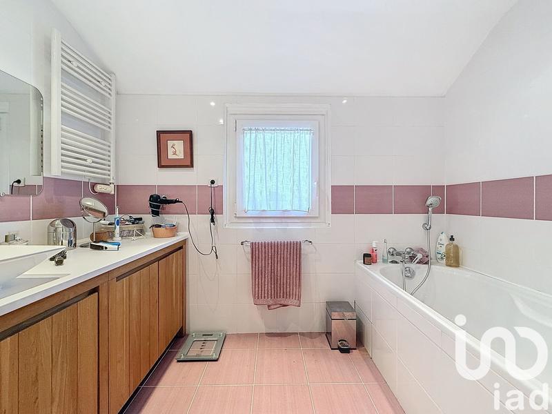 Maison - 160 m² - 7 pièces