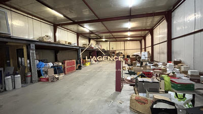 Entrepôt - 340 m²