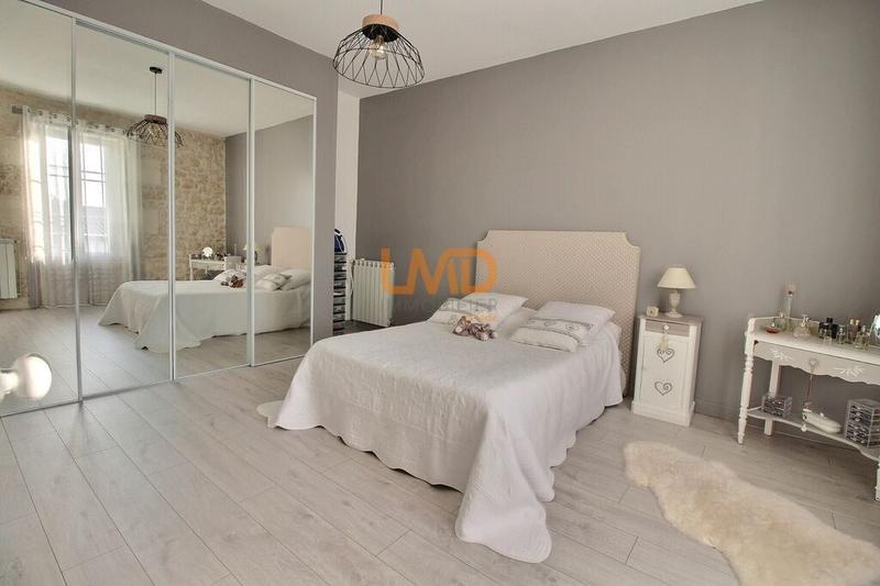 Maison en pierre - 102 m² - 5 pièces