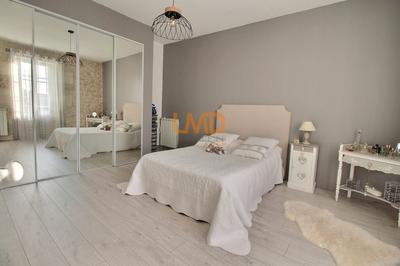 Maison en pierre - 102 m² - 5 pièces