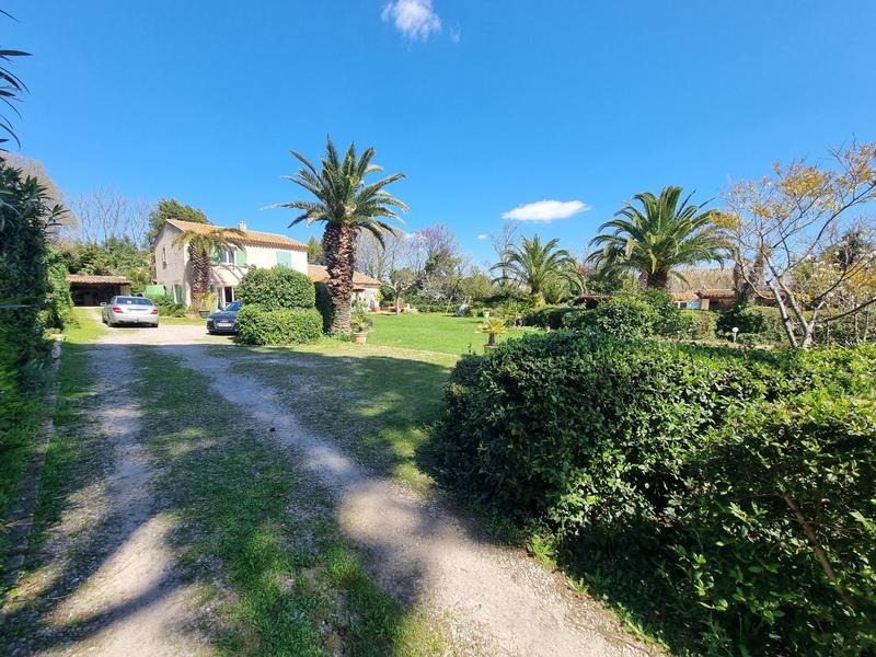 Maison - 167 m² - 5 pièces