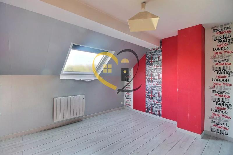 Maison - 177 m² - 6 pièces