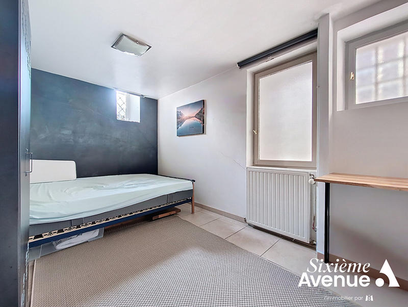 Maison - 160 m² - 8 pièces