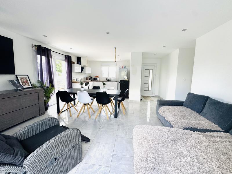 Villa - 88 m² - 5 pièces