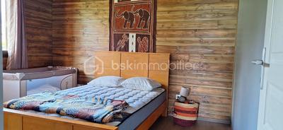 Maison - 142 m² - 5 pièces