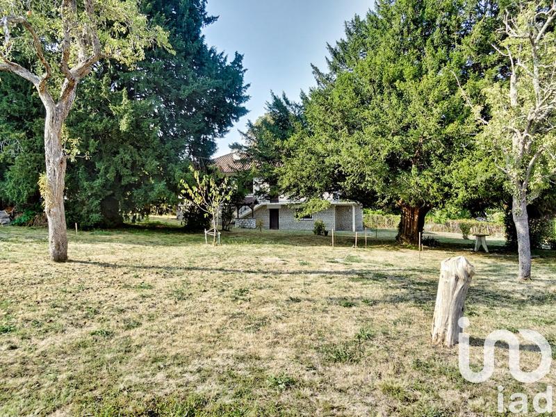 Maison - 160 m² - 7 pièces