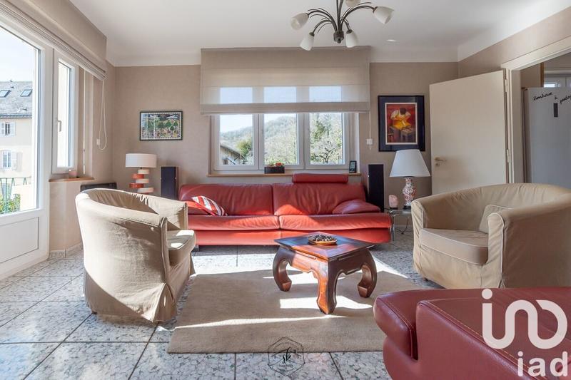 Maison - 164 m² - 8 pièces