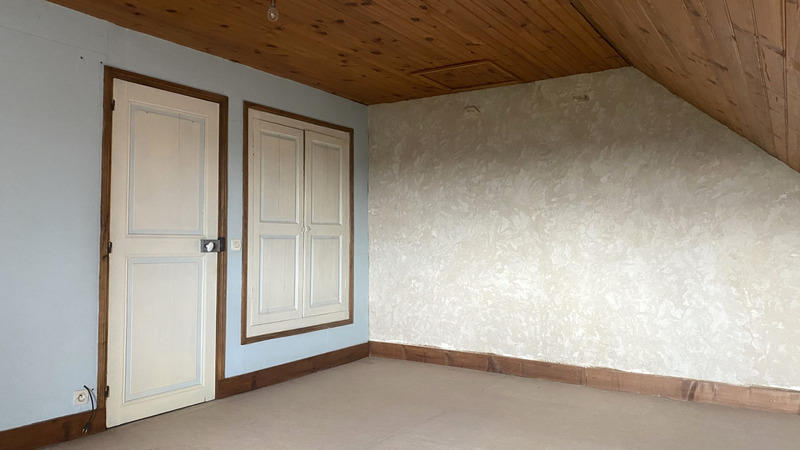 Maison en pierre - 125 m² - 7 pièces