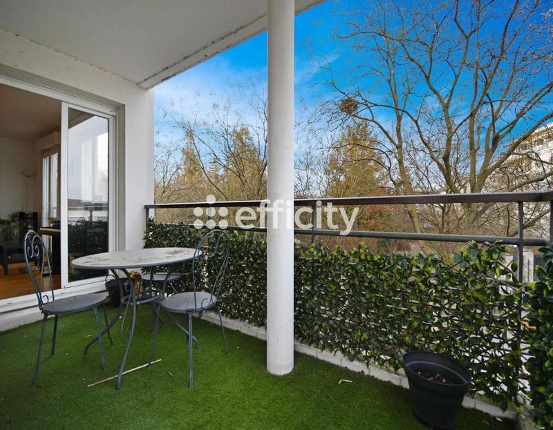 Appartement - 84 m² - 4 pièces