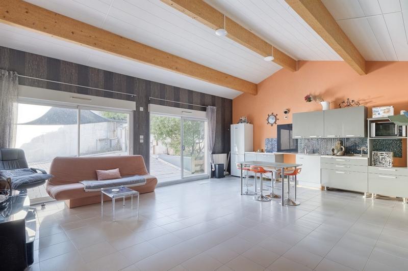 Villa - 174 m² - 9 pièces