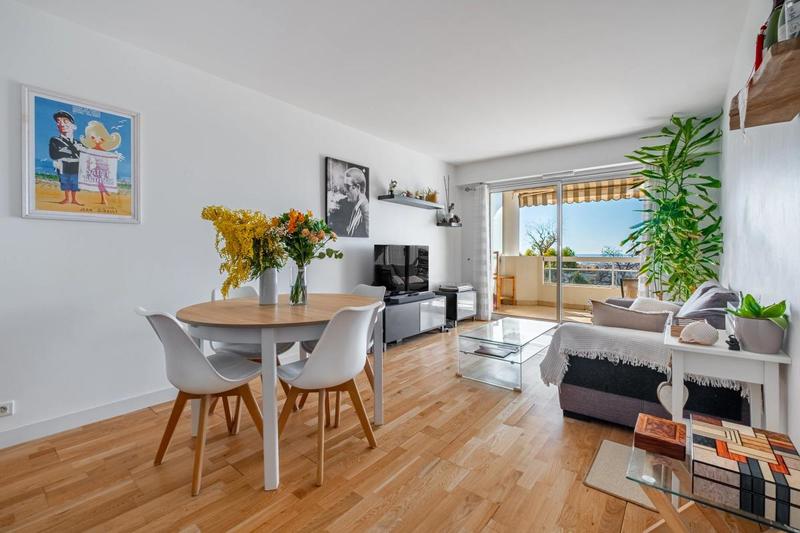 Appartement - 50 m² - 2 pièces