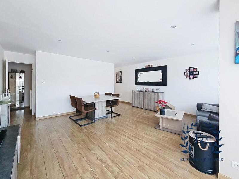 Appartement - 85 m² - 4 pièces