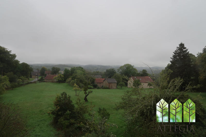 Maison - 261 m² - 14 pièces