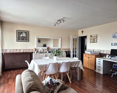 Appartement - 106 m² - 5 pièces