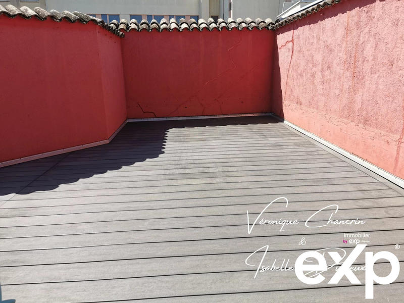 Loft - 181 m² - 5 pièces