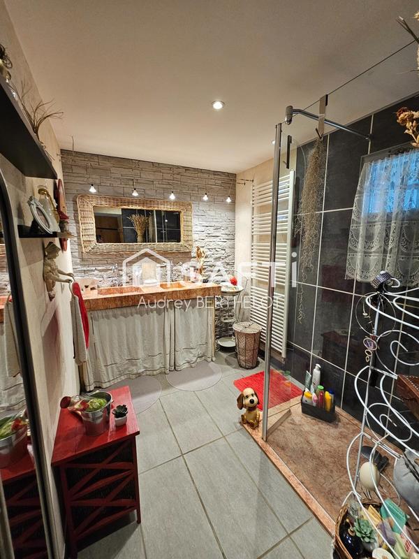 Maison - 115 m² - 3 pièces