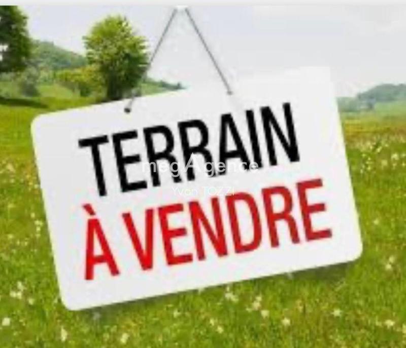 Terrain constructible - 4 987 m²