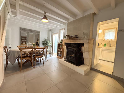 Maison - 98 m² - 4 pièces