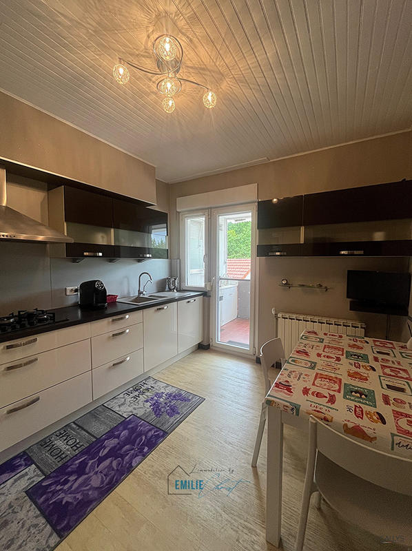 Maison - 110 m² - 5 pièces