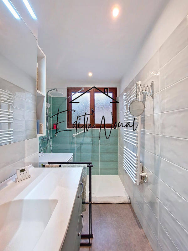 Appartement - 90 m² - 5 pièces