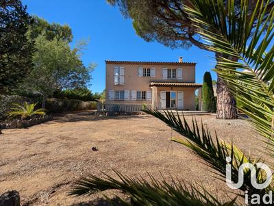 Maison - 174 m² - 6 pièces