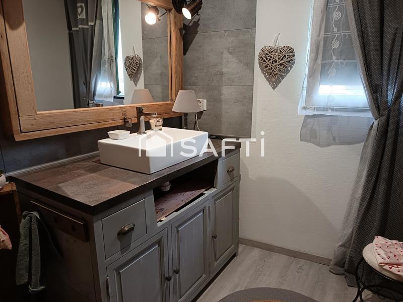 Maison - 170 m² - 5 pièces