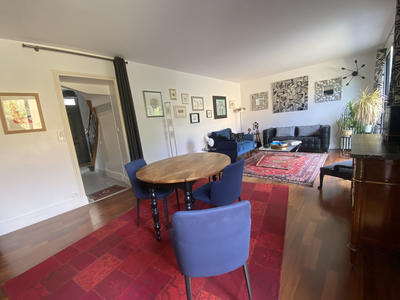 Maison - 147 m² - 7 pièces