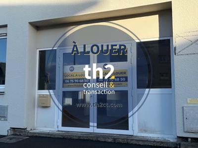 Local d'activités - 240 m²