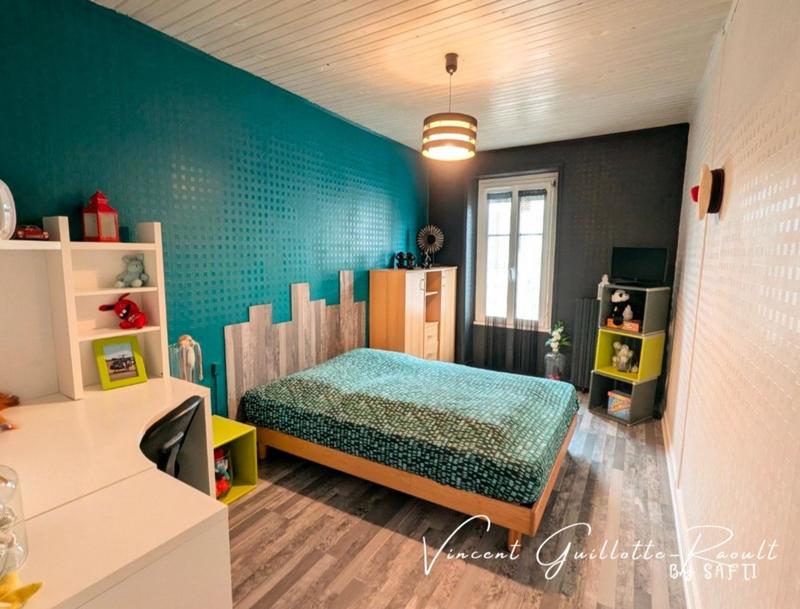 Maison - 102 m² - 4 pièces