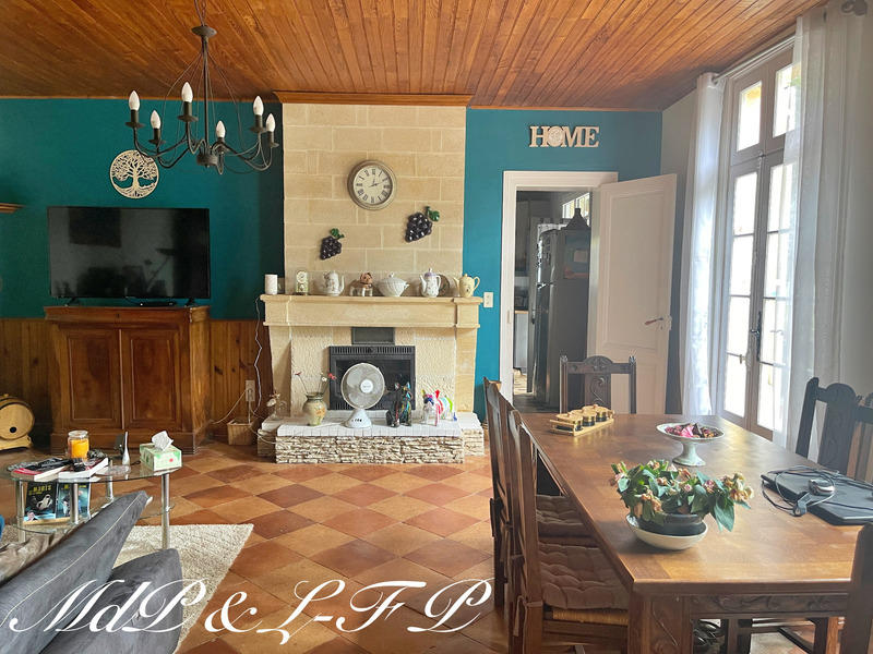 Maison bourgeoise - 356 m² - 10 pièces