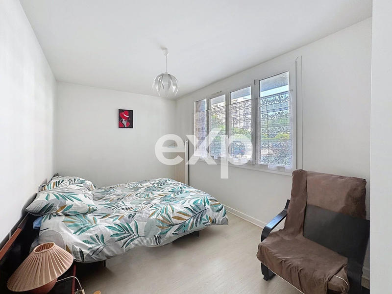 Appartement - 101 m² - 5 pièces